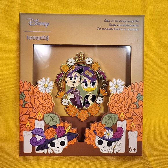 Loungefly Disney Minnie & Daisy Day Of The Dead Glow In The Dark LE Enamel Pin - Picture 1 of 9